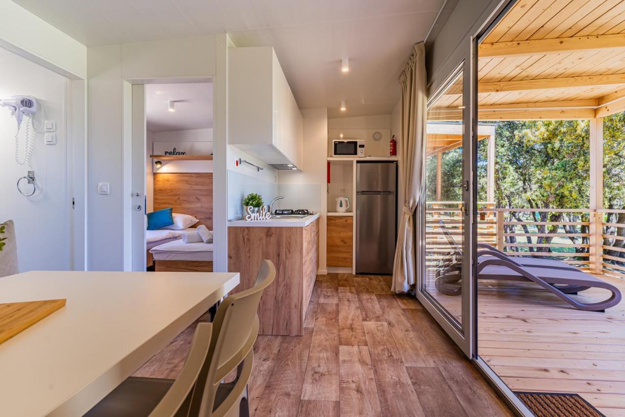 Mobile Homes Lopari Nerezine Exterior foto