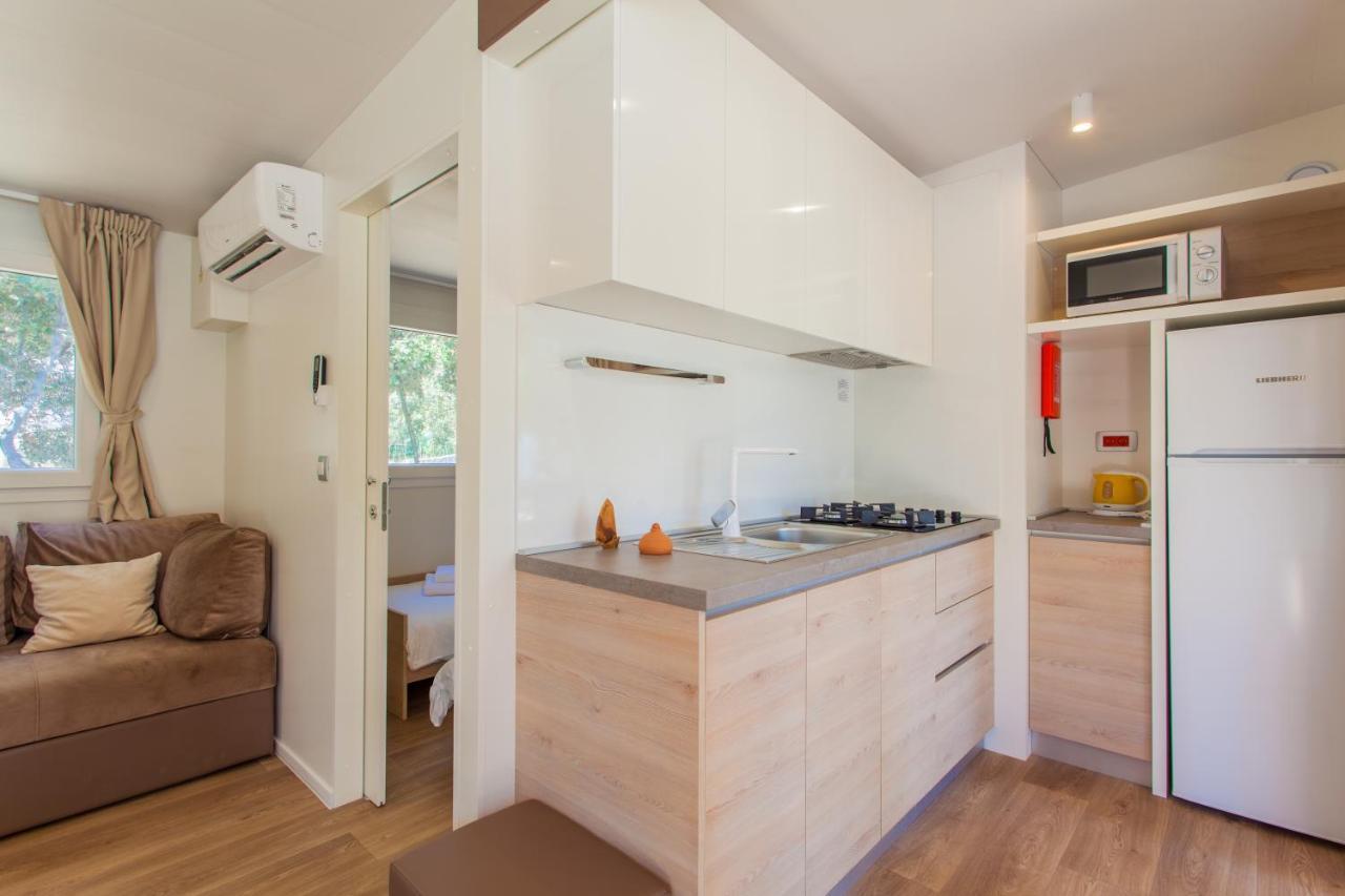 Mobile Homes Lopari Nerezine Exterior foto